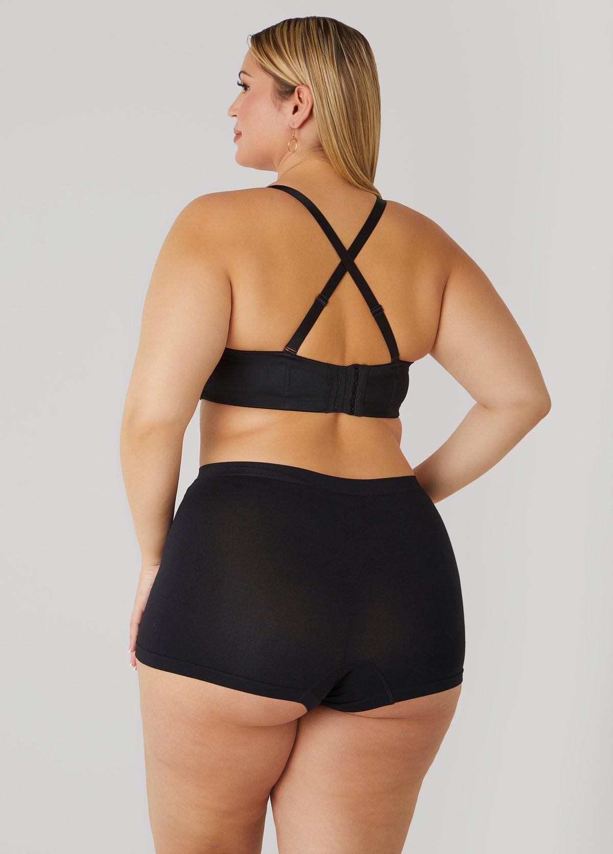 5 Way Convertible Underwire Bra Black | Ashley Stewart