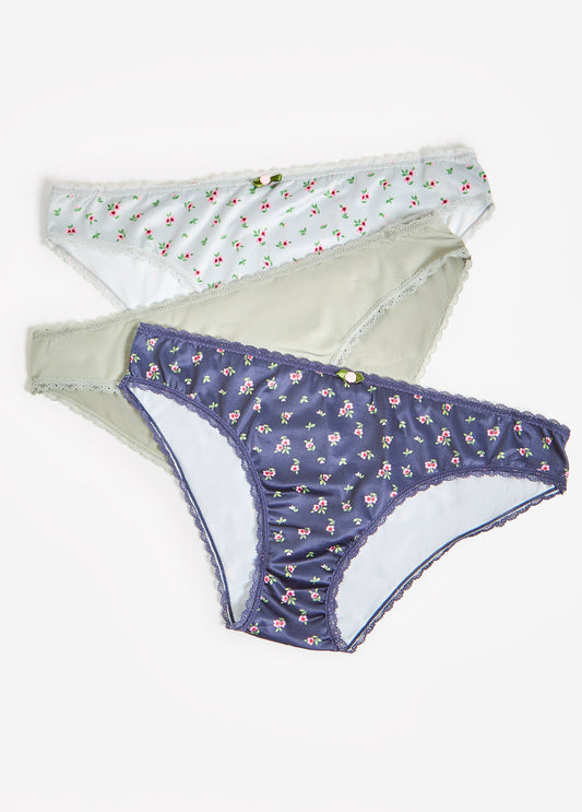 Lace Trimmed 3 Pack Bikini Panties Navy | Ashley Stewart
